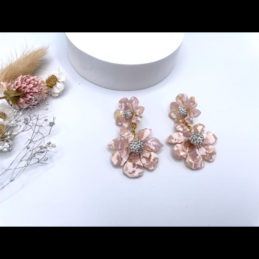 LELE SADOUGHI Wallflower Drop Earrings - Picture 7 of 8